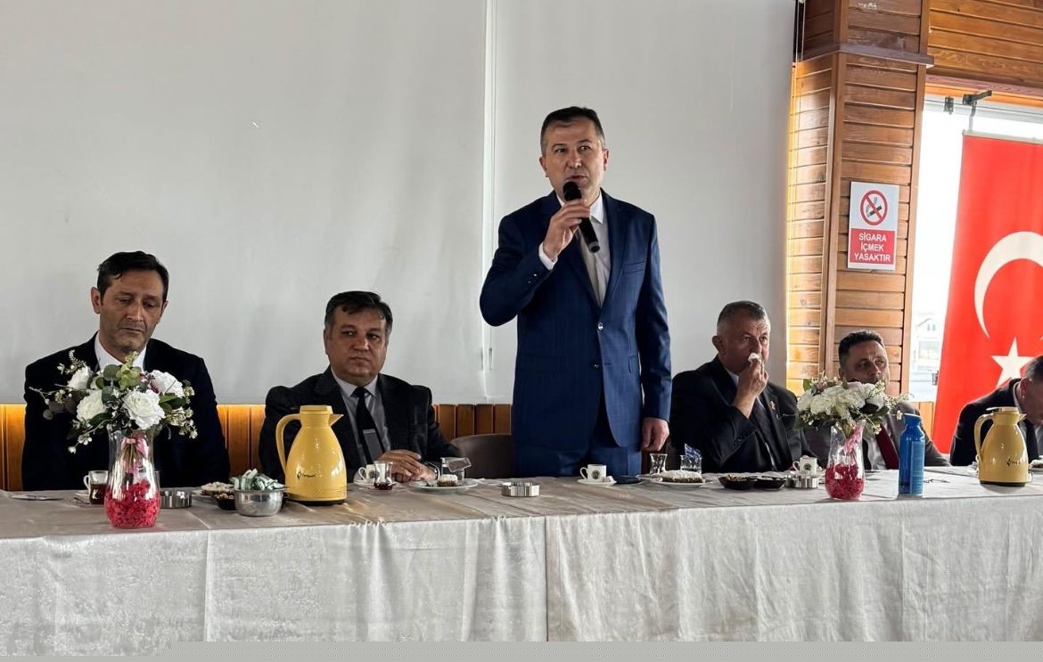 Tavşanlı’da bayramlaşmanın ardından güvenlik güçlerine ziyaret
