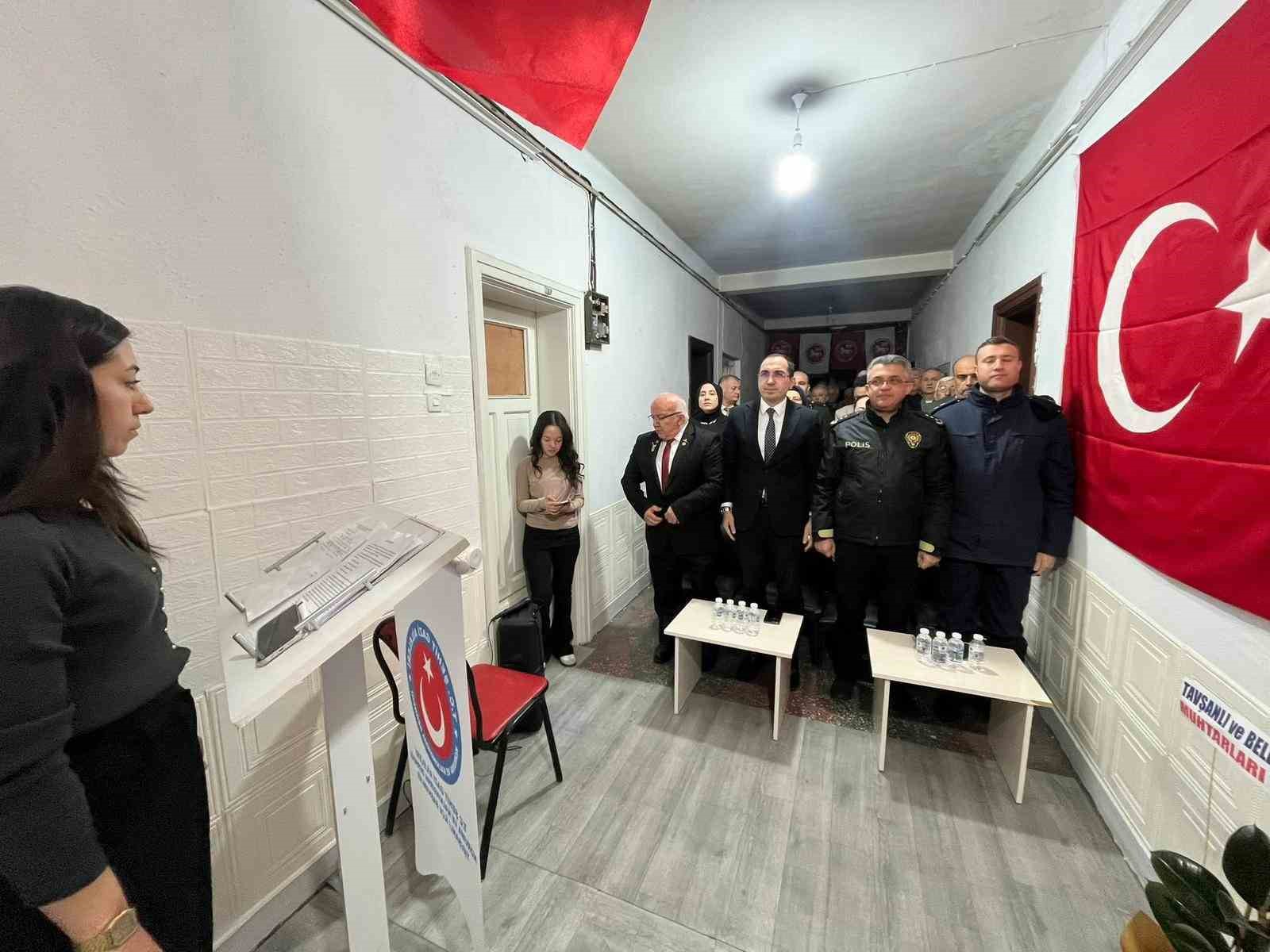 Tavşanlı’da şehit aileleri ve gaziler için anlamlı açılış
Tavşanlı’da şehit aileleri ve gaziler için anlamlı açılış