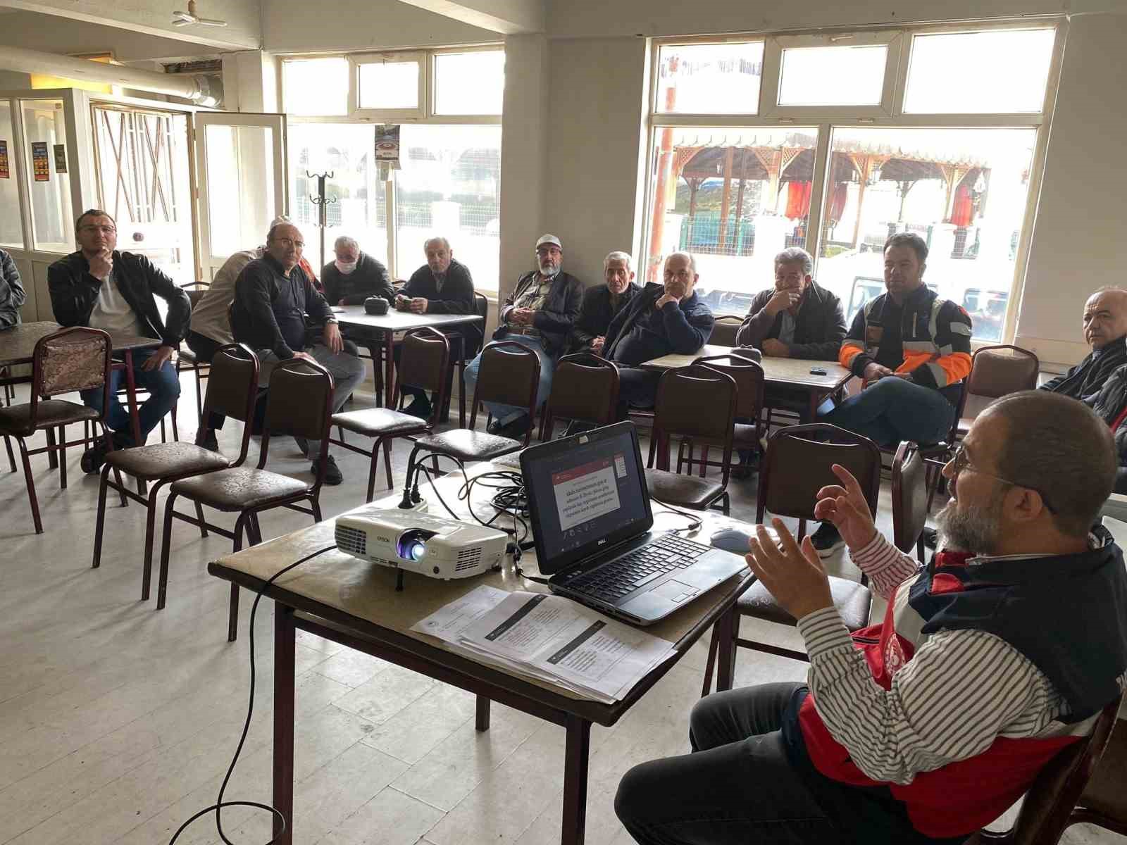 Tavşanlı’da üreticilere yönelik bilgilendirme eğitimi
