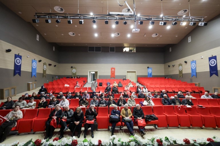 Tazelenme Üniversitesi öğrencilerine siber güvenlik farkındalık eğitimi
