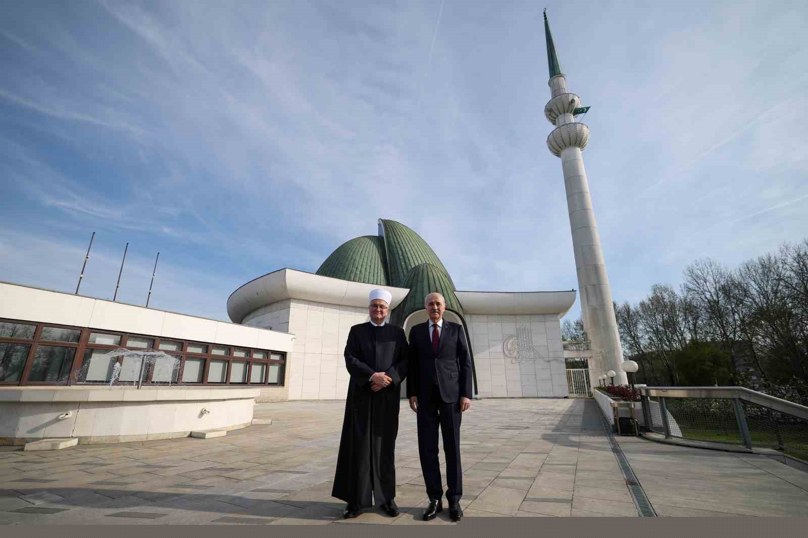 TBMM Başkanı Kurtulmuş: "Gazze soykırımı insanlığın ortak bir ayıbı olarak hepimizin gözü önündedir"
