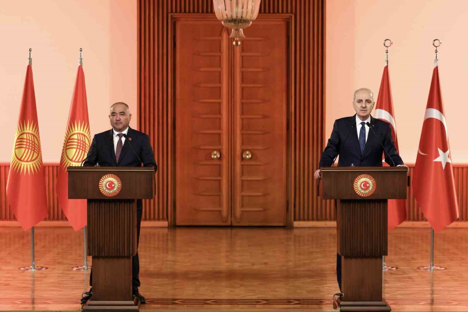 TBMM Başkanı Kurtulmuş: "İlk raporlara baktığımız zaman partiler arasında çok kolay uzlaşılacak bir zemin görünmüyor"
