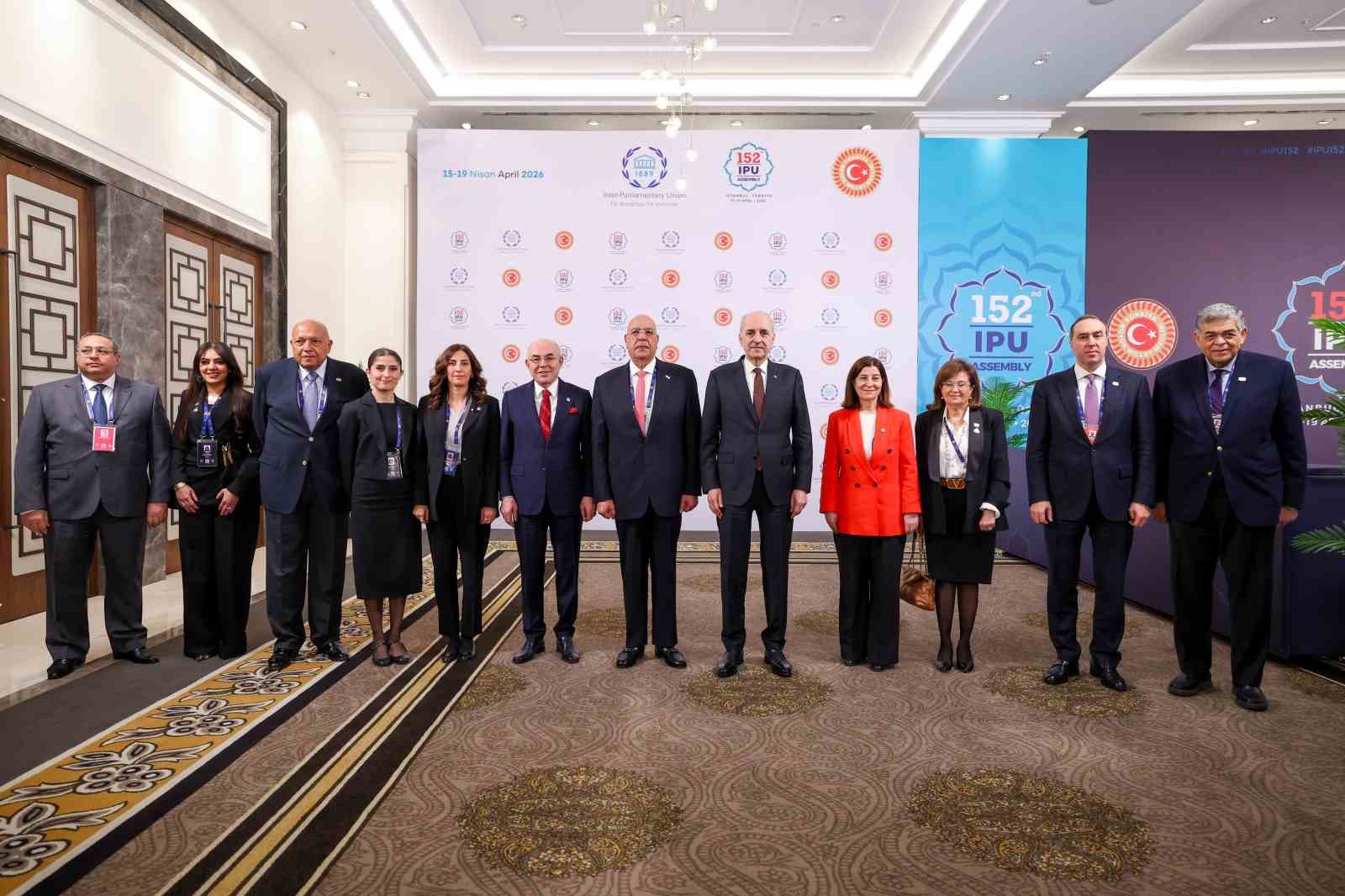 TBMM Başkanı Kurtulmuş, Mısır Temsilciler Meclisi Başkanı Badawy ile görüştü
