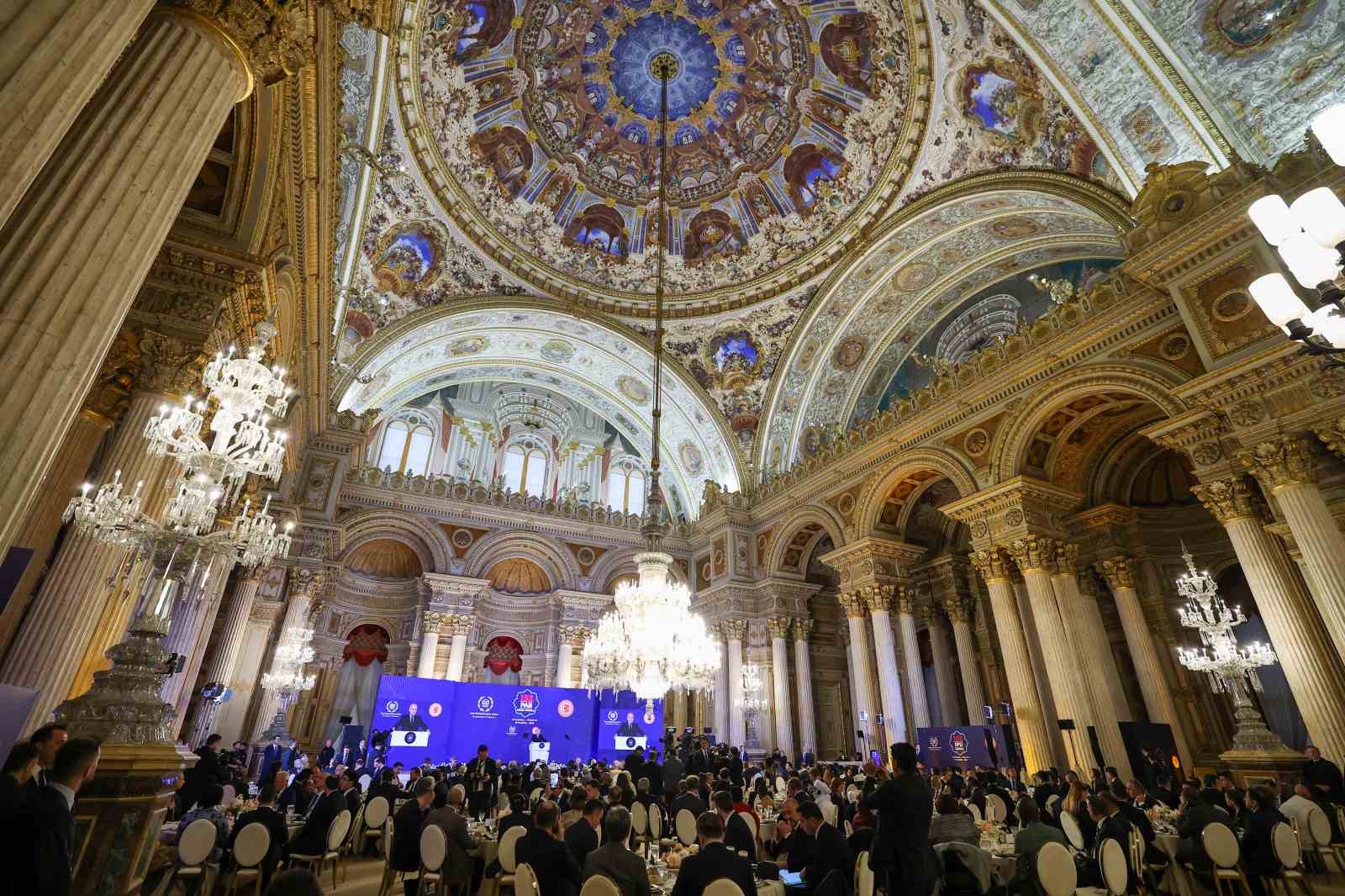 TBMM Başkanı Kurtulmuş: "Ümit ediyoruz ki bu ve benzeri toplantılarla dünya adil, hakkaniyetli, insaflı yeni bir sisteme kavuşabilir"
