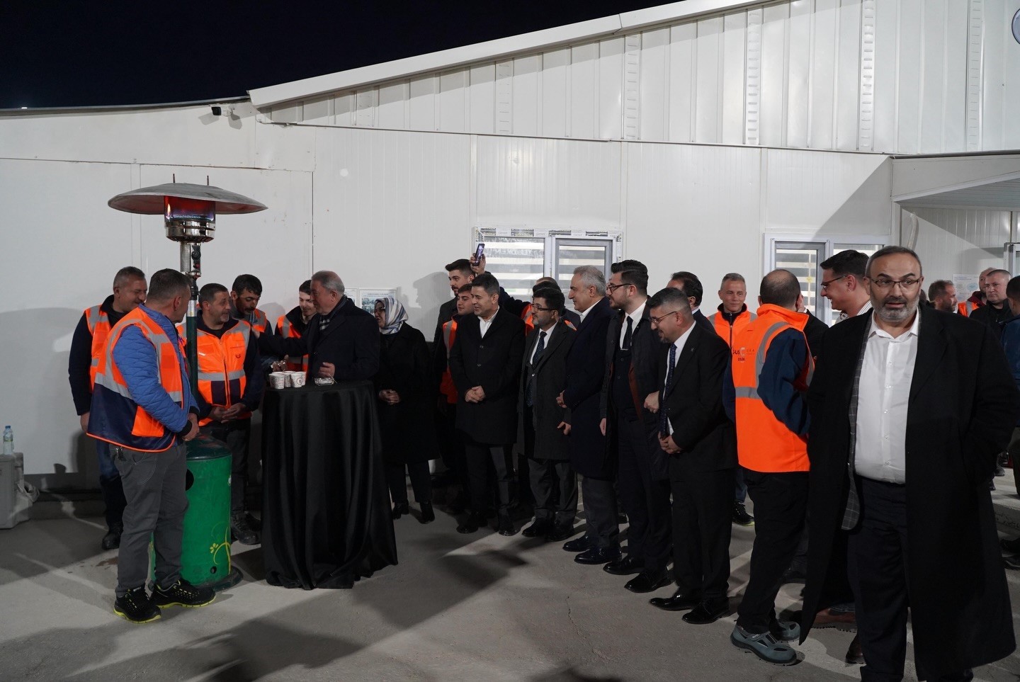 TBMM Milli Savunma Komisyonu Başkanı Akar: "Türkiye’de çok ciddi bir kalkınma hareketi var"
