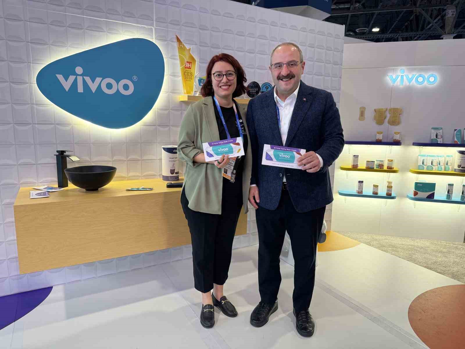 TBMM Sanayi Komisyonu Başkanı Varank, CES’teki Türk girişimcileri ziyaret etti
