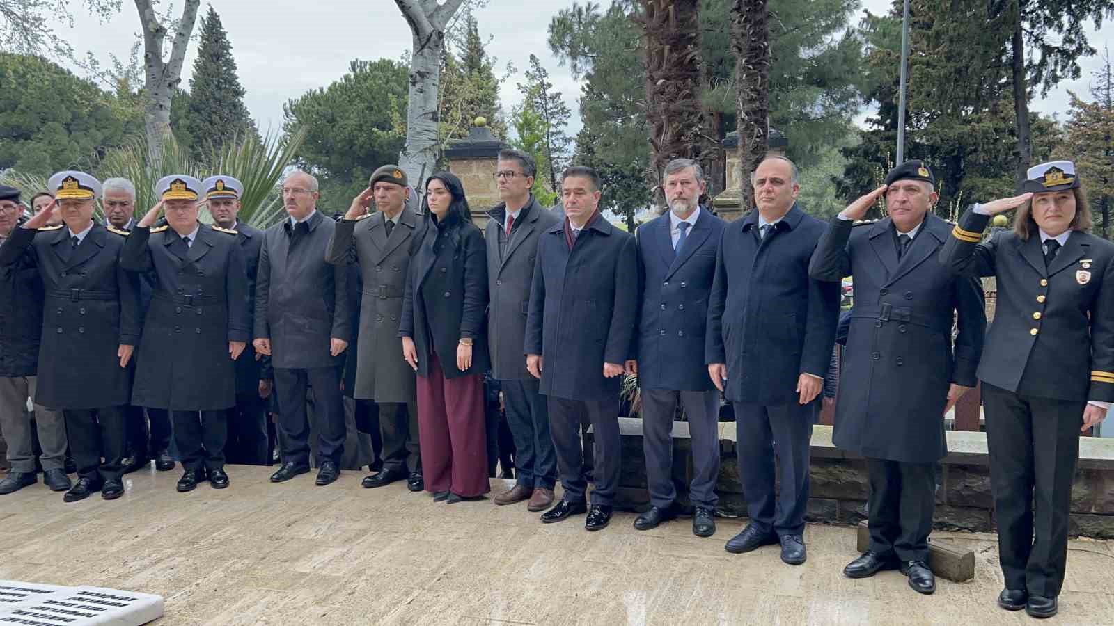 ’TCG Dumlupınar’ denizaltısında şehit olan 81 denizci için anma töreni düzenlendi
’TCG Dumlupınar’ denizaltısında şehit olan 81 denizci için anma töreni düzenlendi