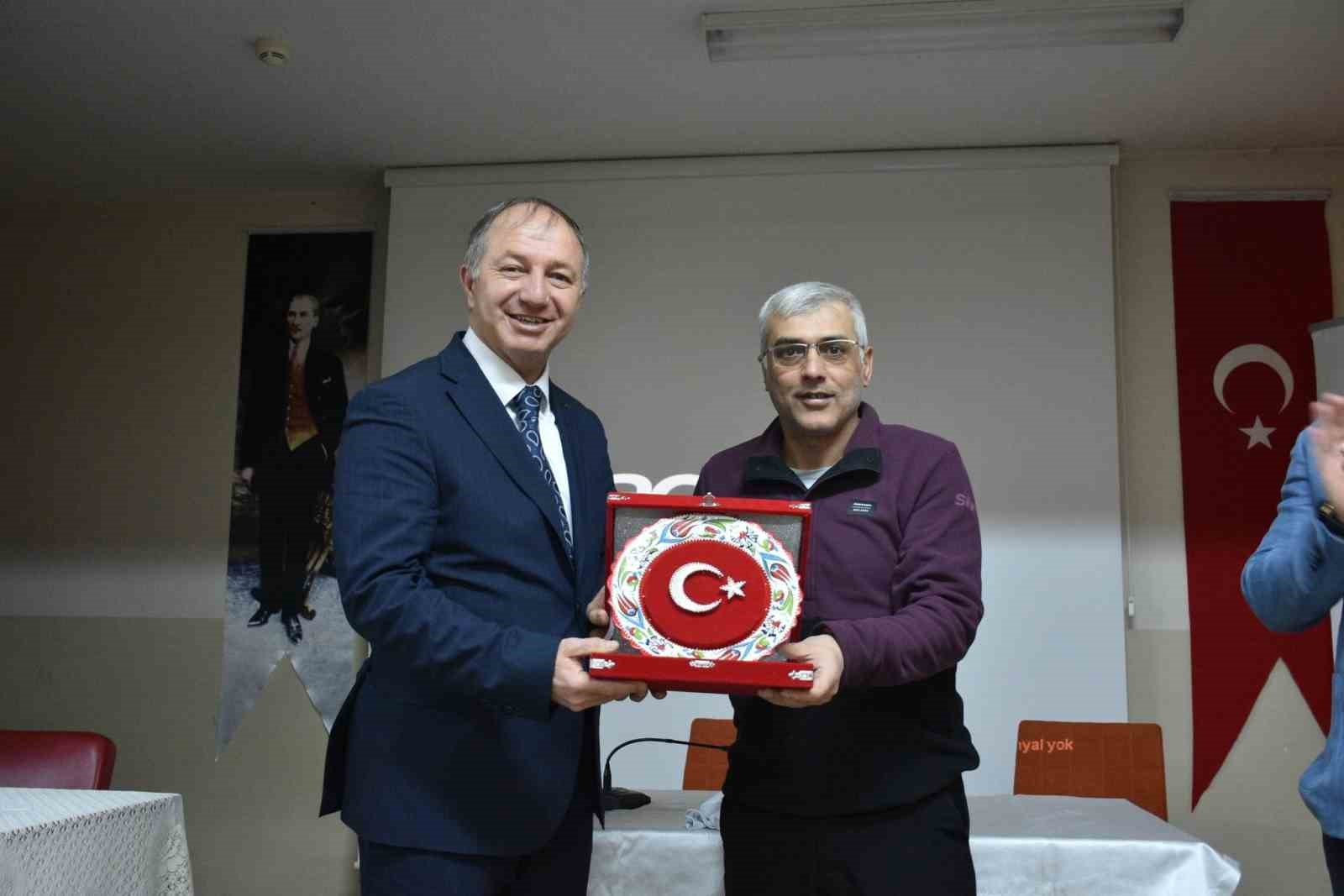 Tecrübelerini liseli gençlerle paylaştılar
