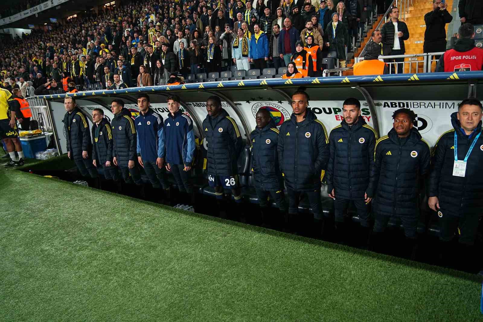 Tedesco’dan, Kasımpaşa maçında 1’i zorunlu 5 değişiklik
