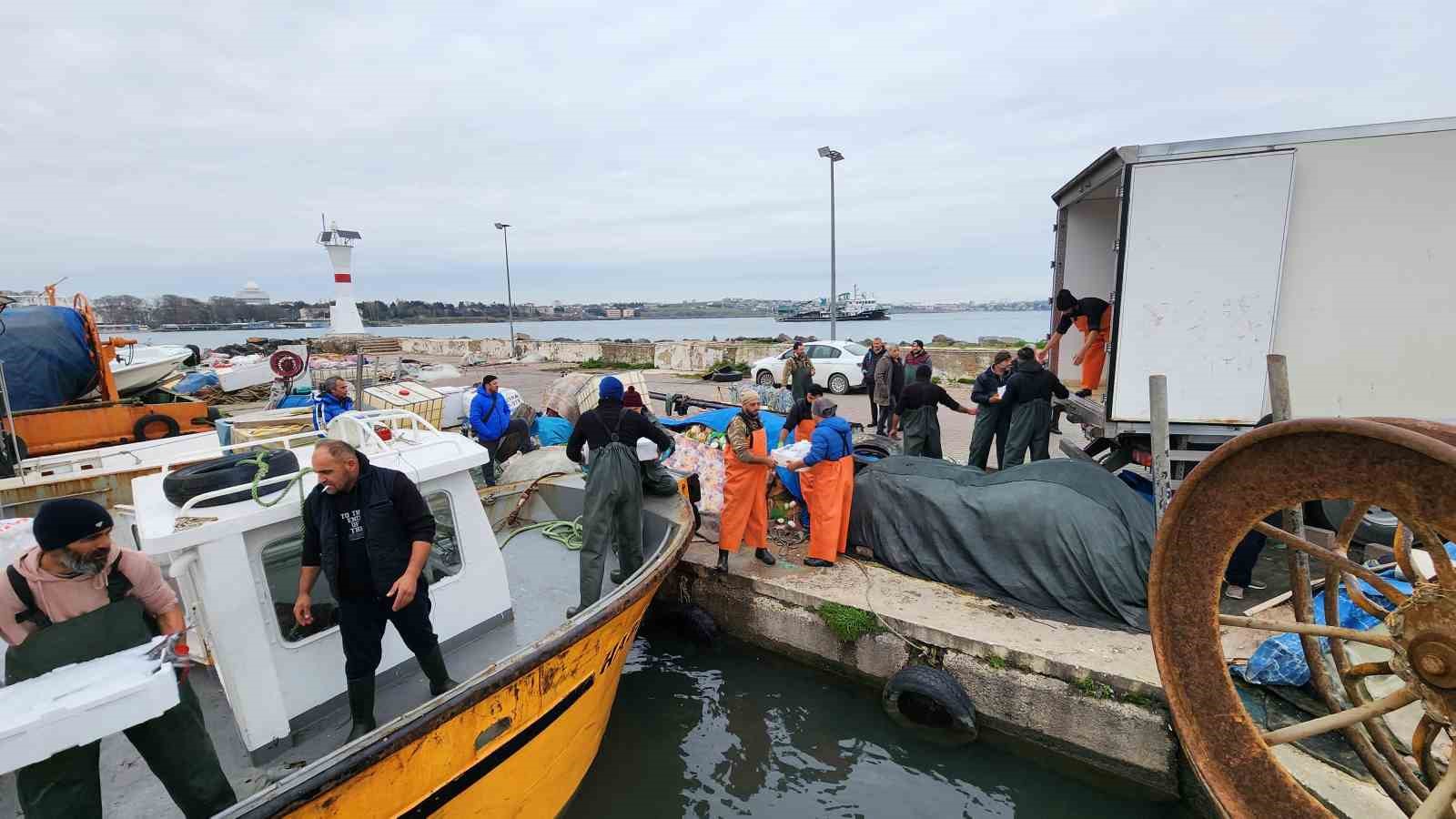 Tekirdağ açıklarında torik bereketi
