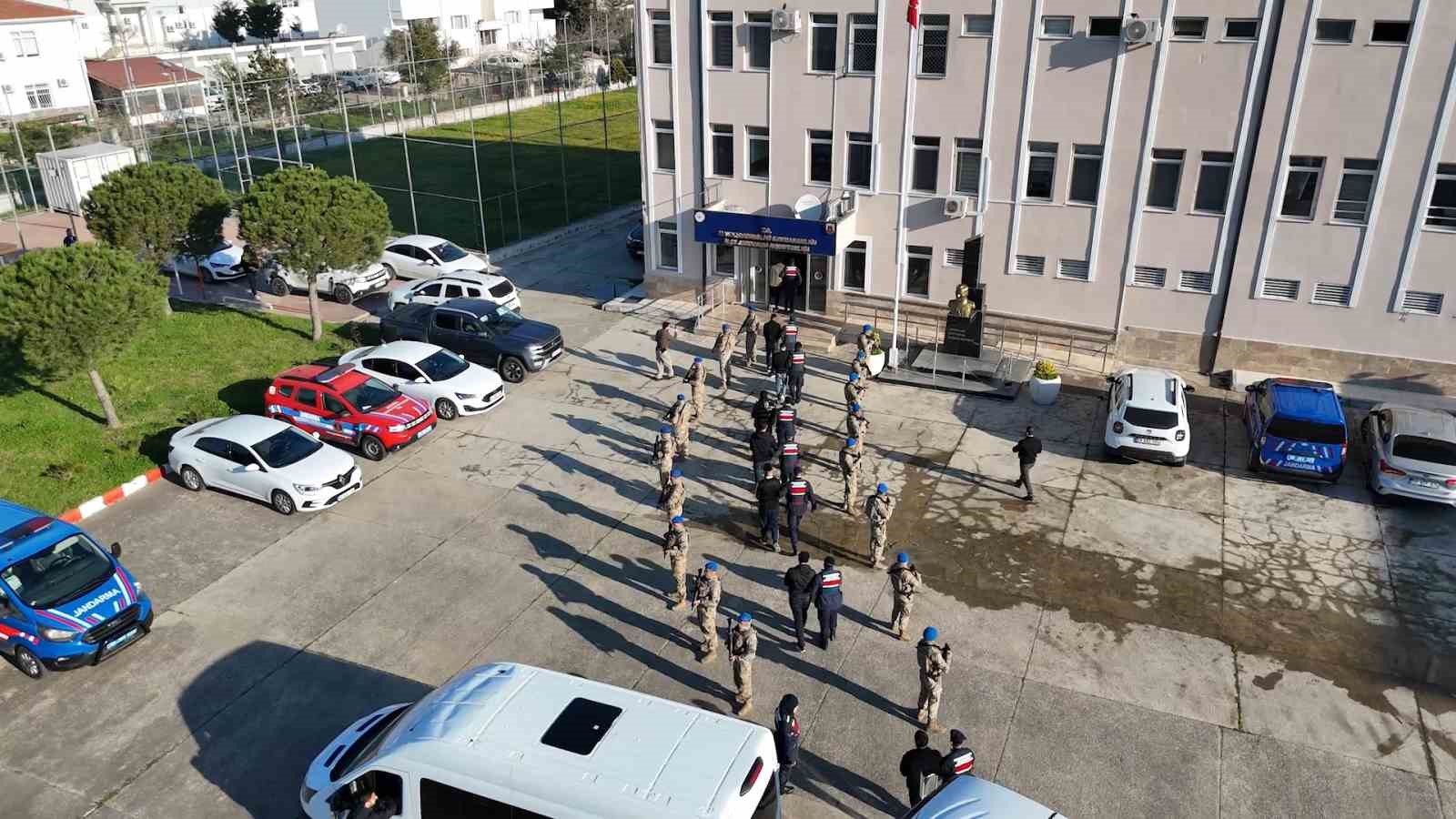 Tekirdağ merkezli uyuşturucu operasyonunda 8 tutuklama
