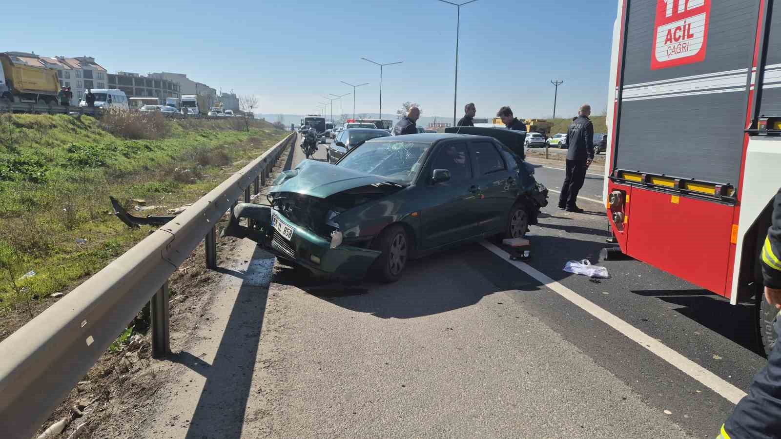 Tekirdağ’da 4 araçlı zincirleme kaza: 5 yaralı
