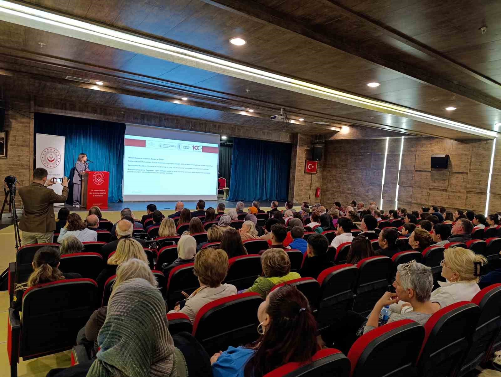 Tekirdağ’da "8 Nisan Dünya Romanlar Günü" etkinliği
