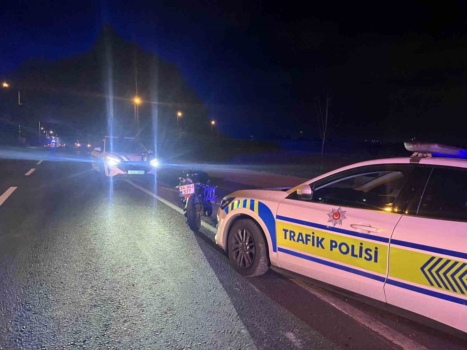 Tekirdağ’da iki motosiklet çarpıştı: 3 yaralı
