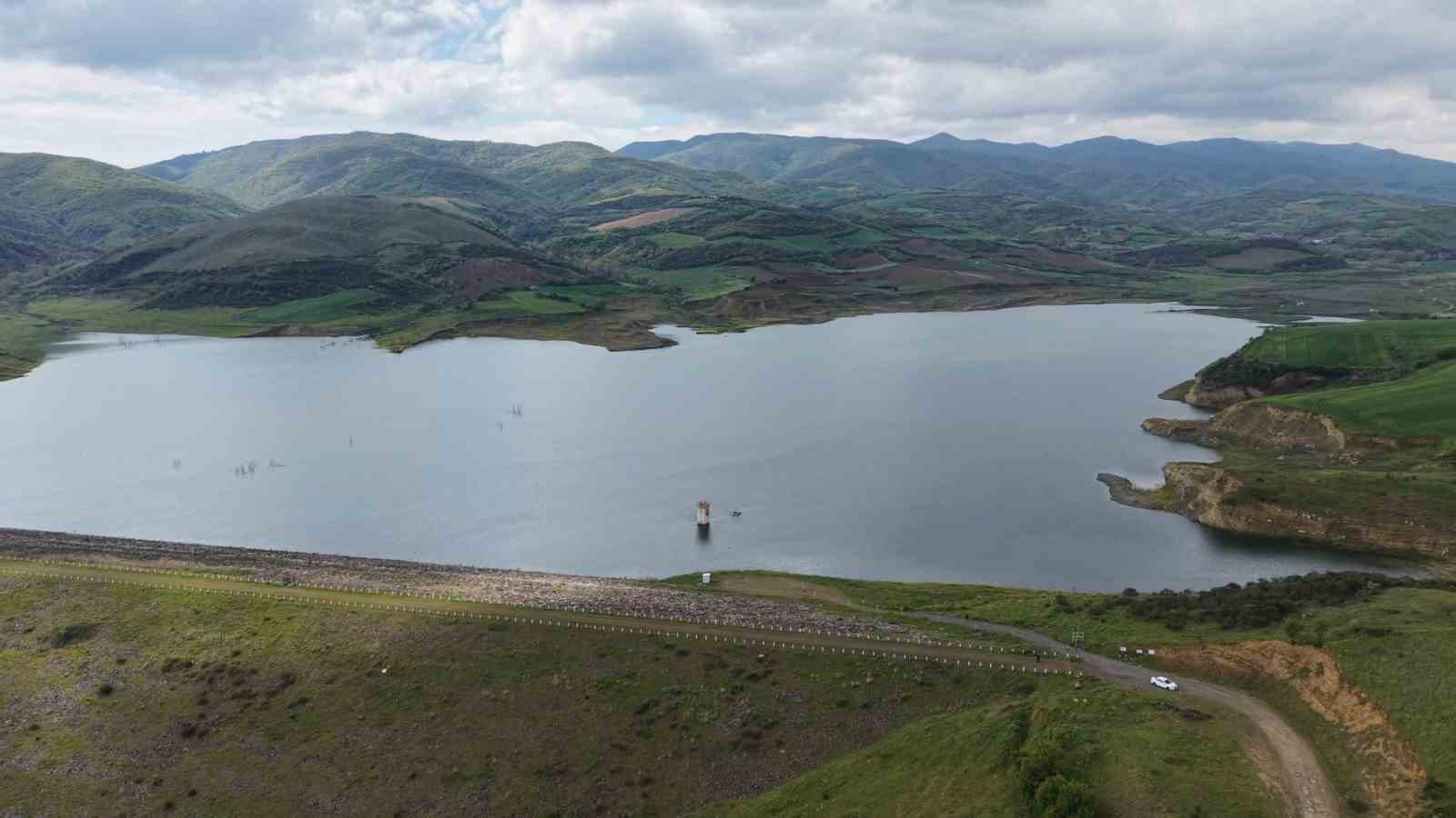 Tekirdağ’da kuruyan baraj yağışlarla canlandı

