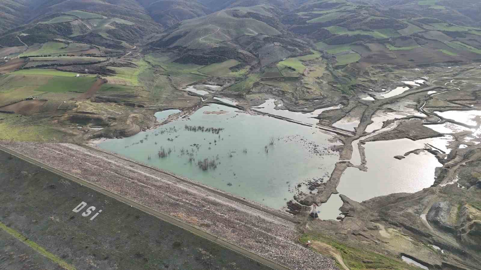 Tekirdağ’da kuruyan baraj yağışlarla canlandı
