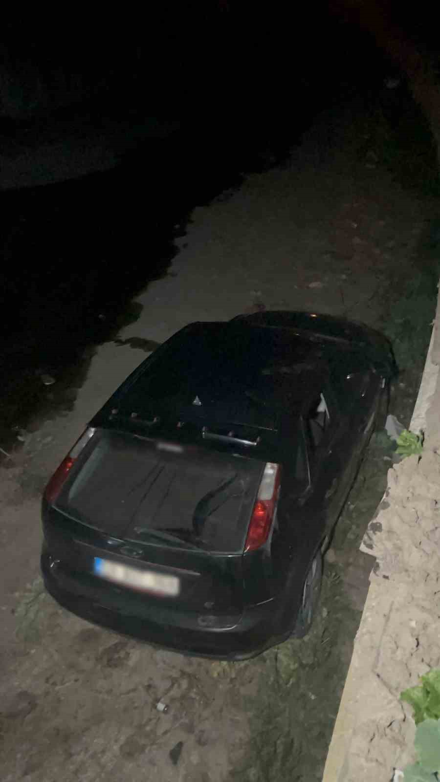 Tekirdağ’da otomobil dereye uçtu
