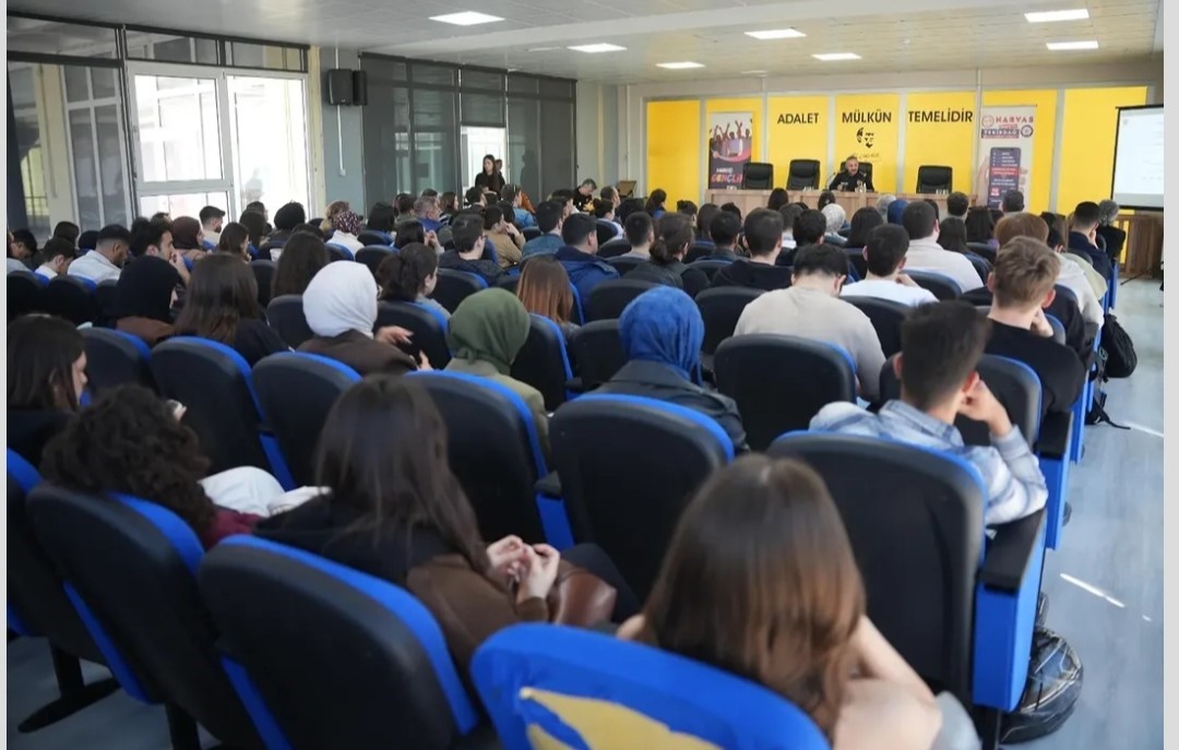 Tekirdağ’da Üniversite öğrencilerine Narko gençlik bilgilendirmesi
