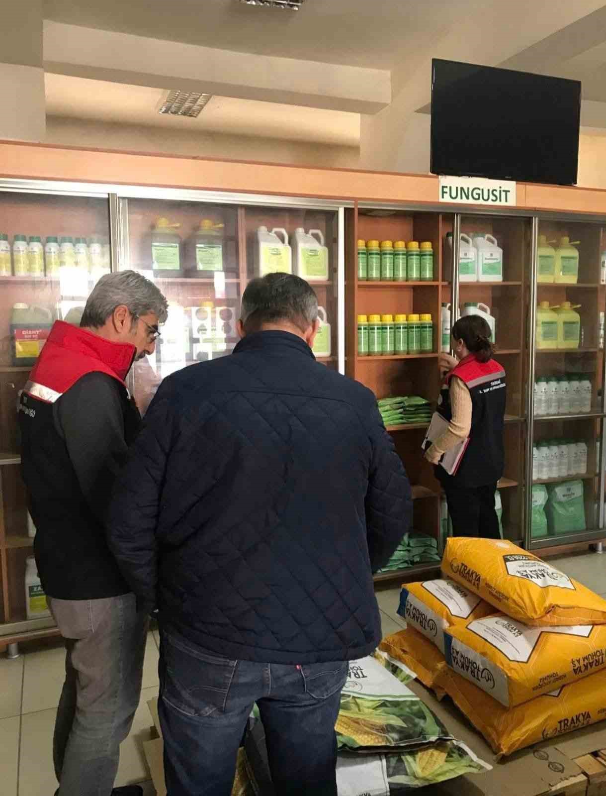 Tekirdağ’da zirai ilaç denetimi
Tekirdağ’da zirai ilaç denetimi