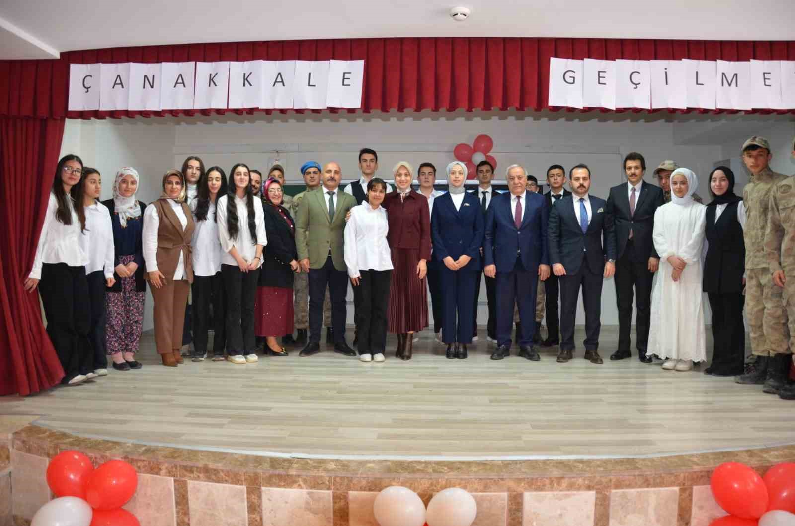 Tercan’da Çanakkale Zaferi’nin 111. yıl dönümü anıldı
