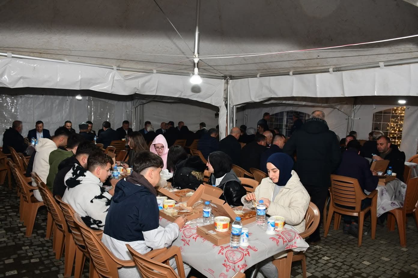 Terme’de ilk iftar şehit yakınları ve gazilerle gönül sofrasında açıldı
