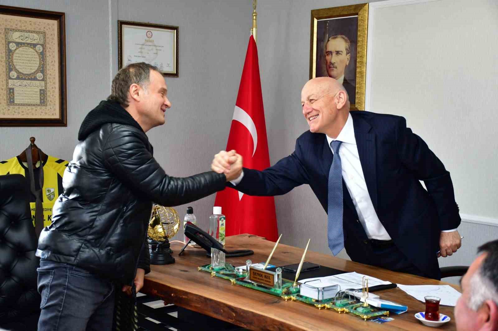 Terme’de makamın kapısı açık, söz milletin
