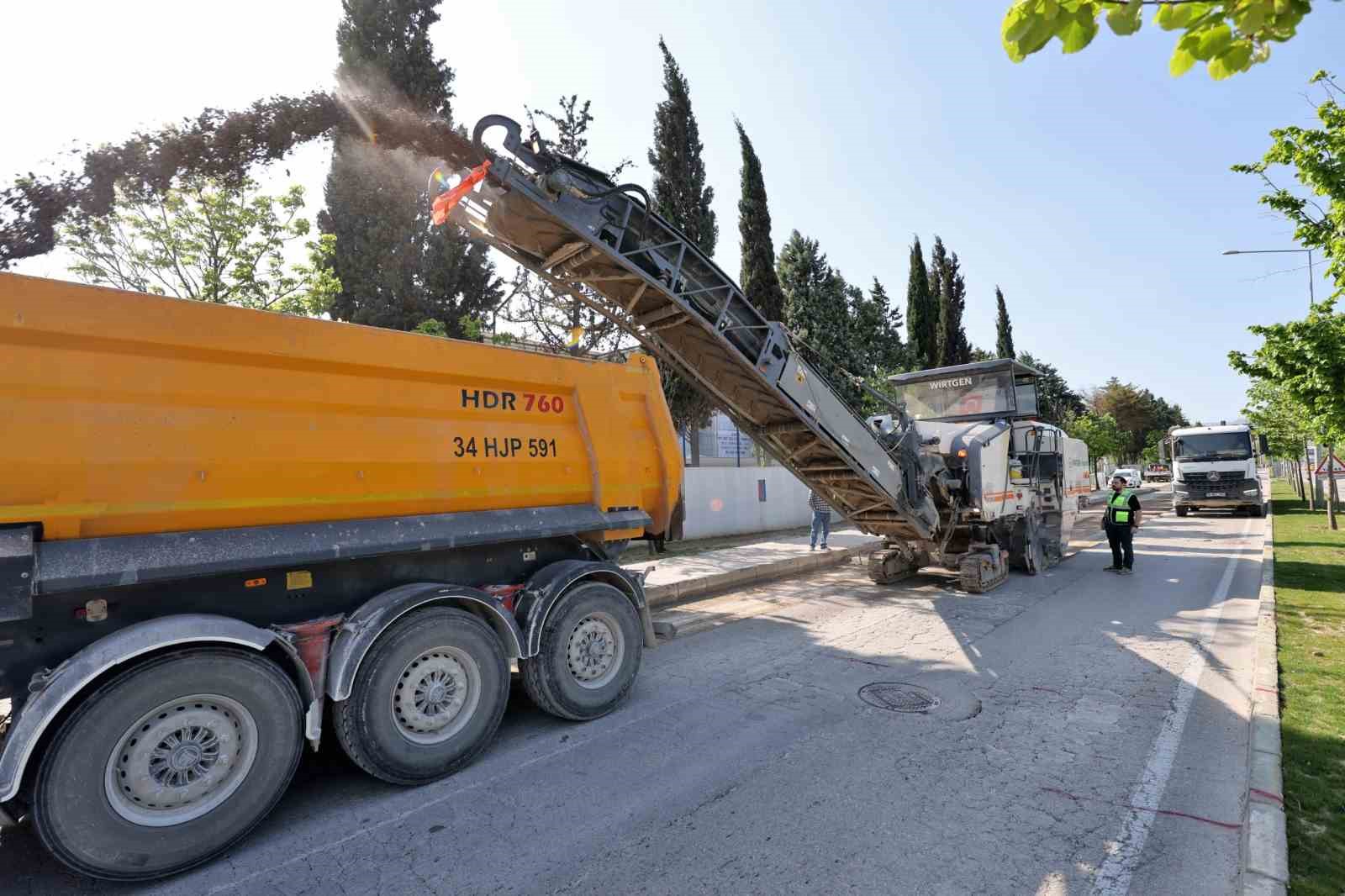 Terminal yolu yenileniyor
