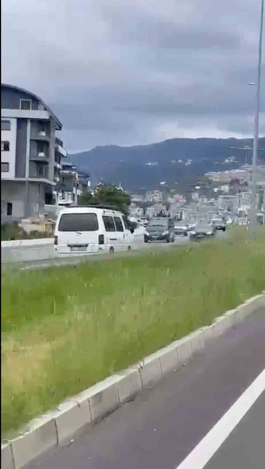 Ters yönde ilerledi, hem kendi canını hem diğer sürücülerin canını hiçe saydı: 95 bin TL ceza uygulandı
