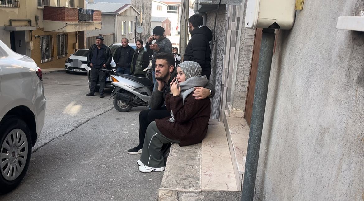 Teslim olmamak için kendini balkona kilitledi: Müzakereci ekipler sevk edildi
