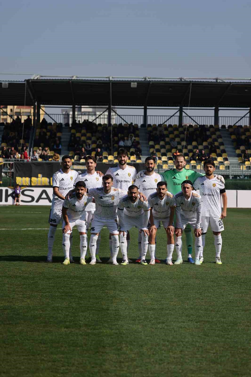 TFF 2. Lig: Aliağa FK: 3 - Arnavutköy Belediyespor: 0
