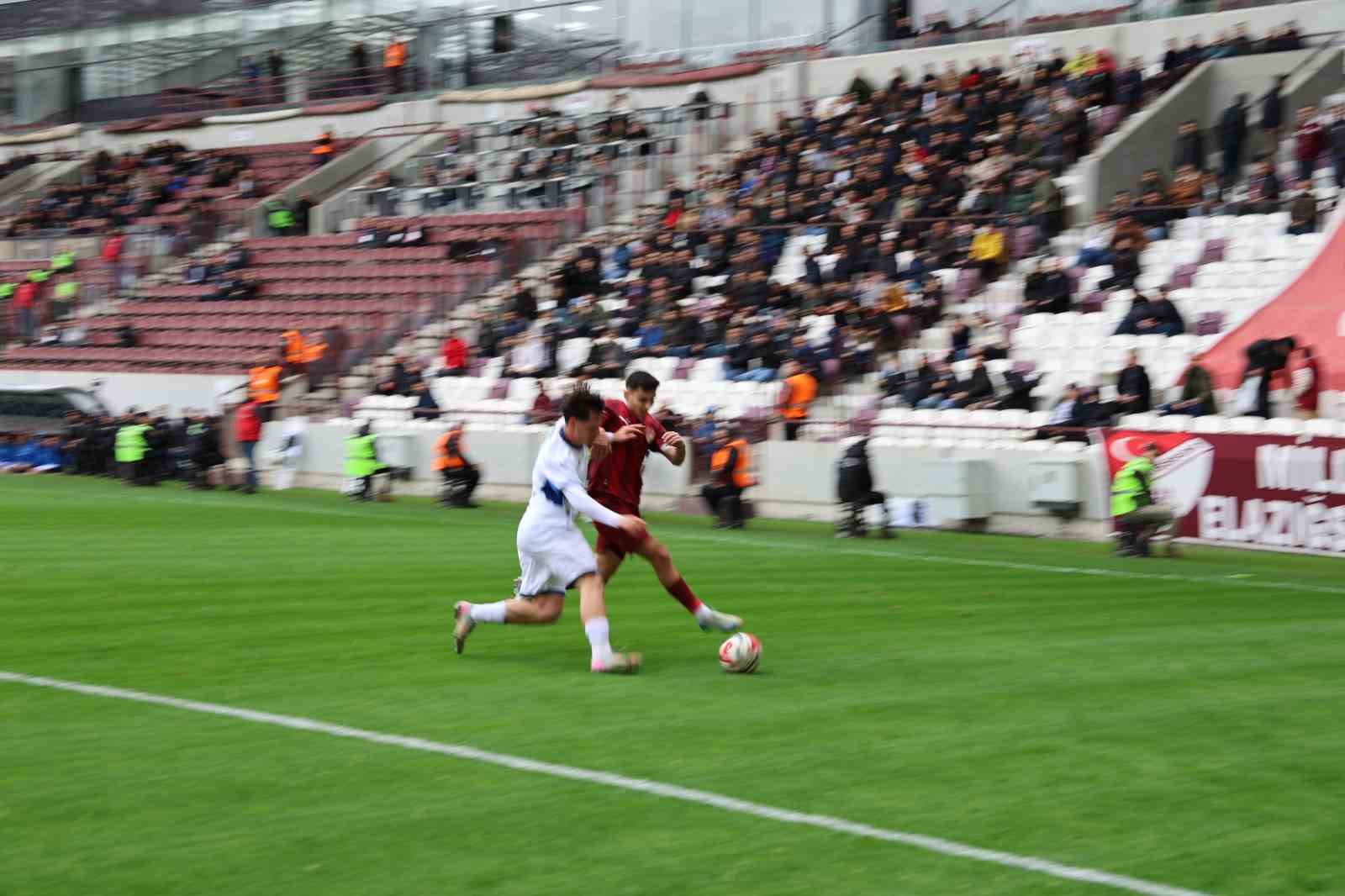 TFF 2. Lig: Elazığspor: 1 - Karacabey Belediyespor: 2
