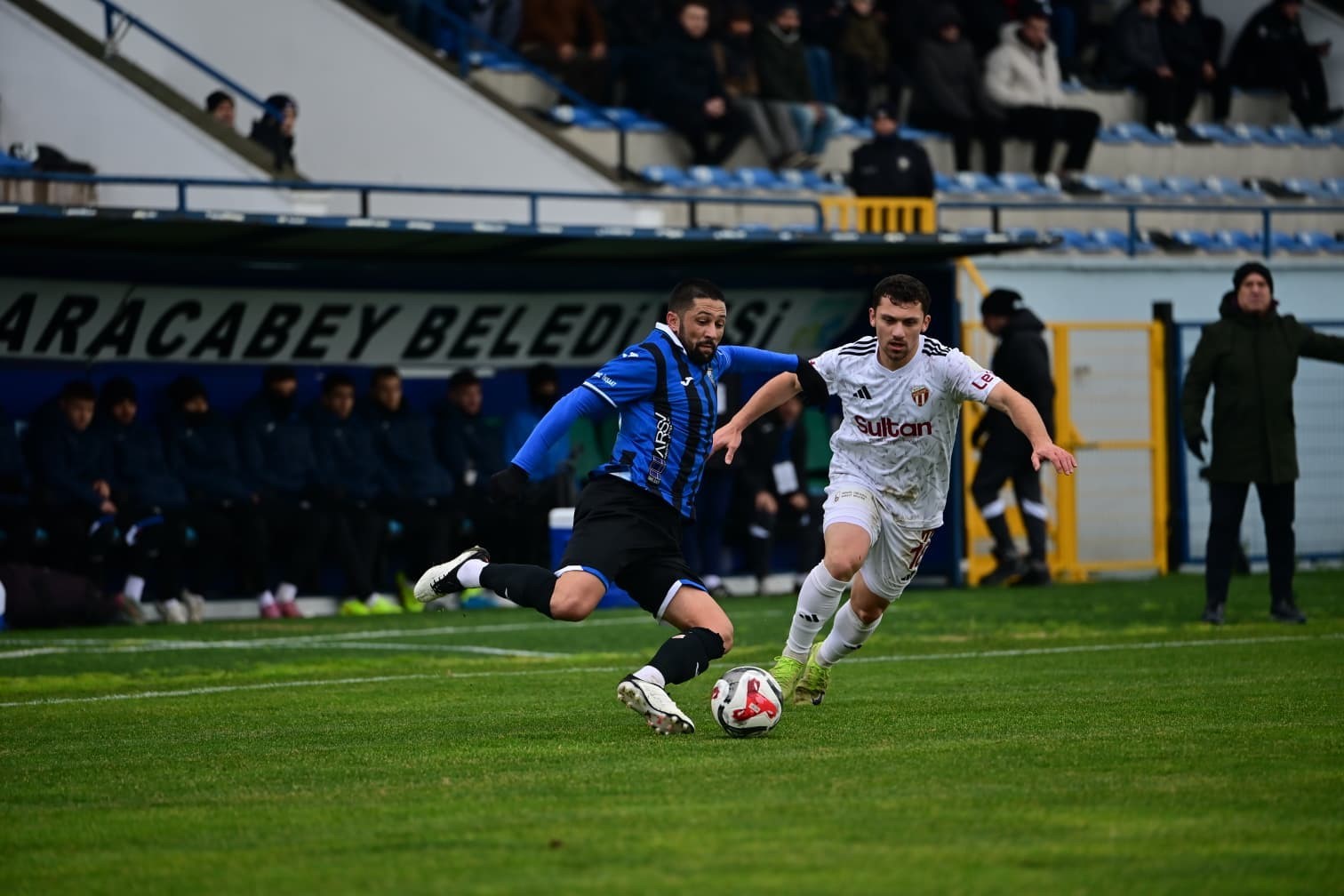 TFF 2. Lig: Karacabey Belediyespor: 0 - İnegölspor : 1

