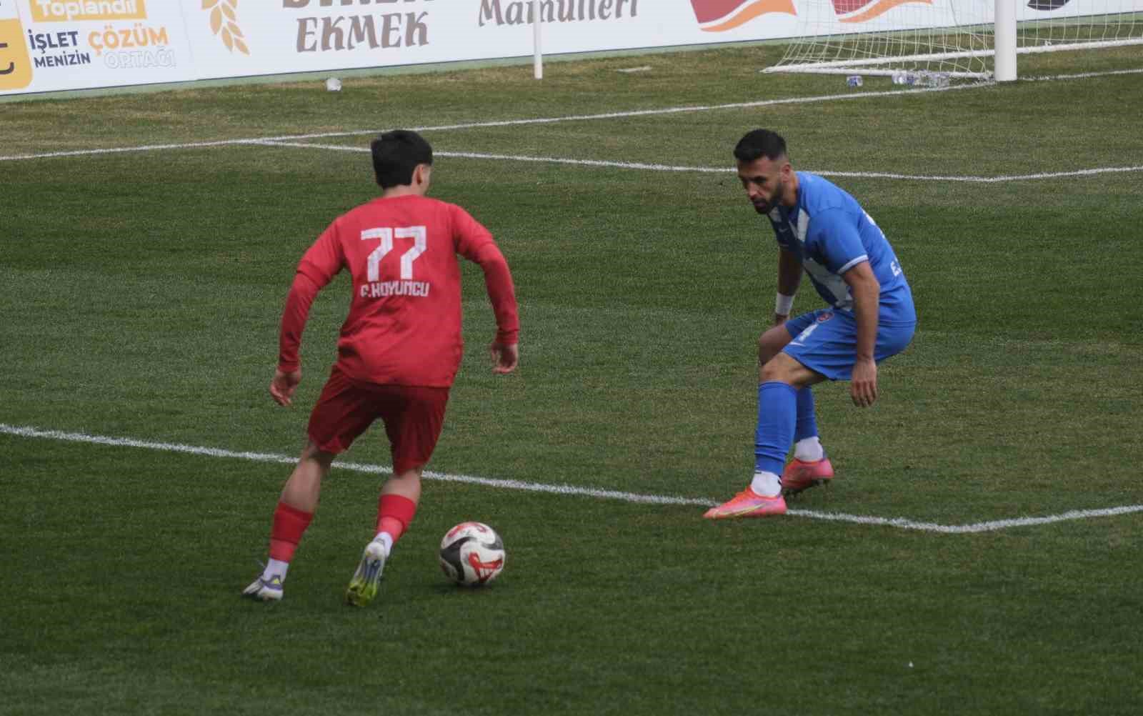 TFF 2. Lig: Karaman FK: 0 - Kepezspor: 4
