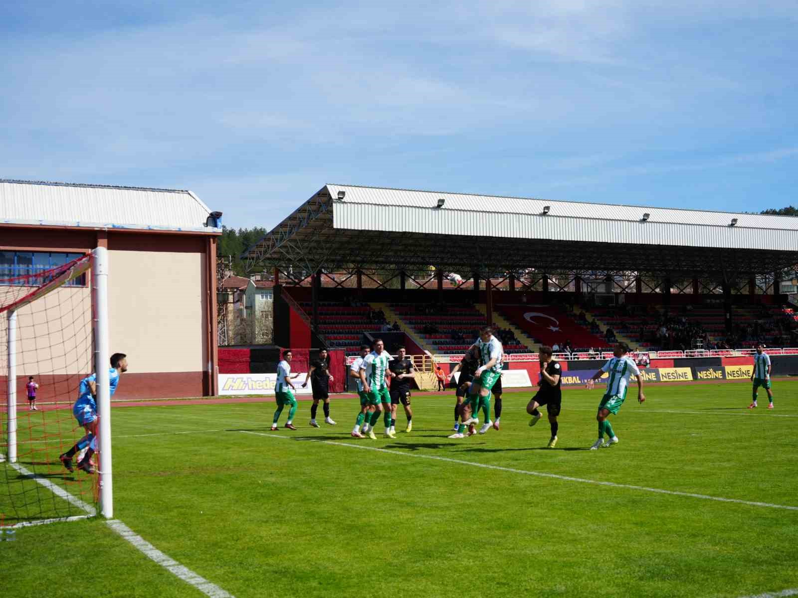 TFF 2. Lig: Kastamonuspor: 0 - Muğlaspor: 3
