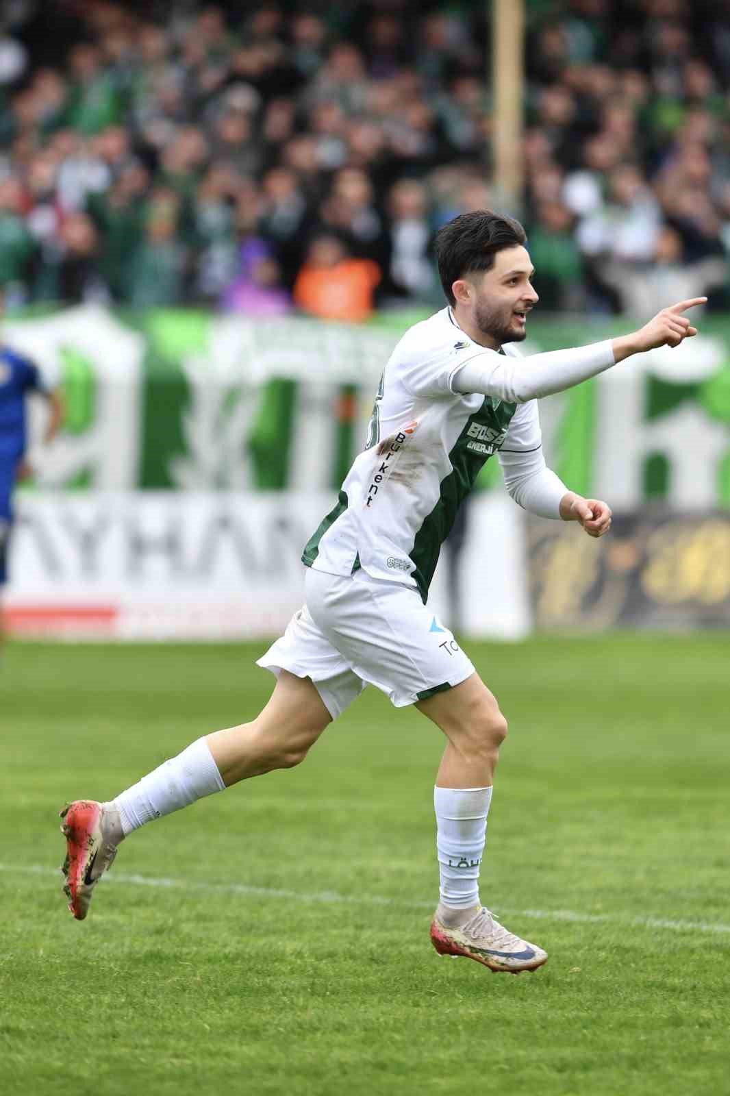 TFF 2. Lig: Menemen FK: 1 - Bursaspor: 3
