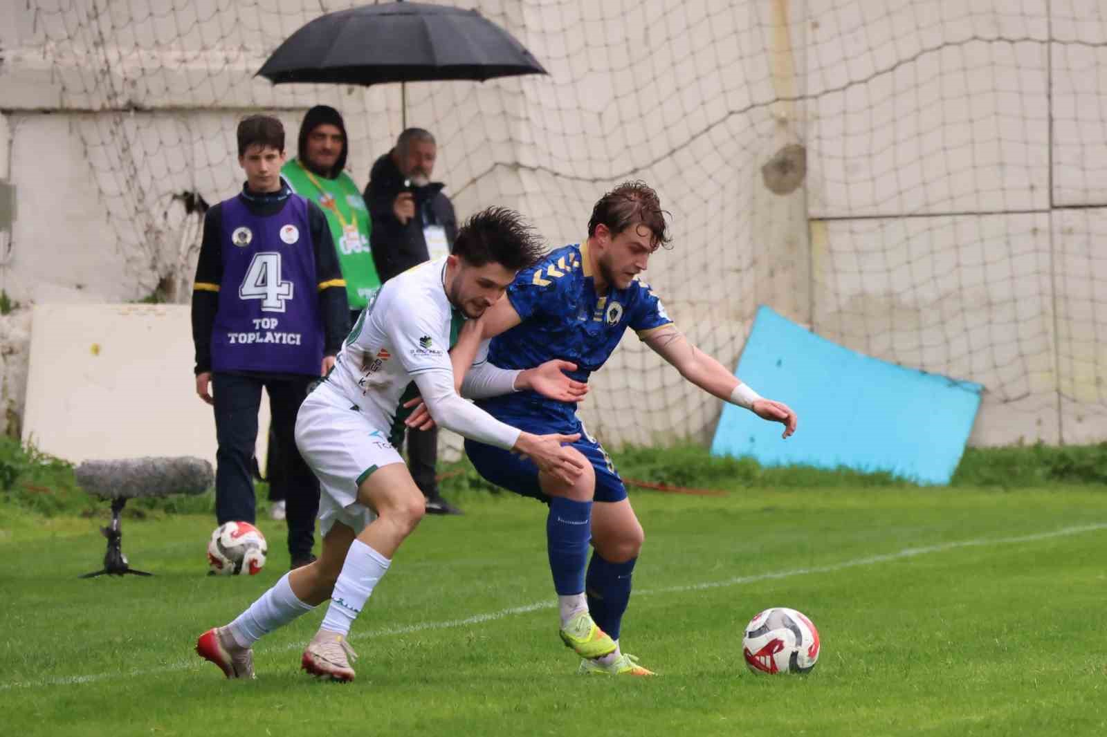 TFF 2. Lig: Menemen FK: 1 - Bursaspor: 3
