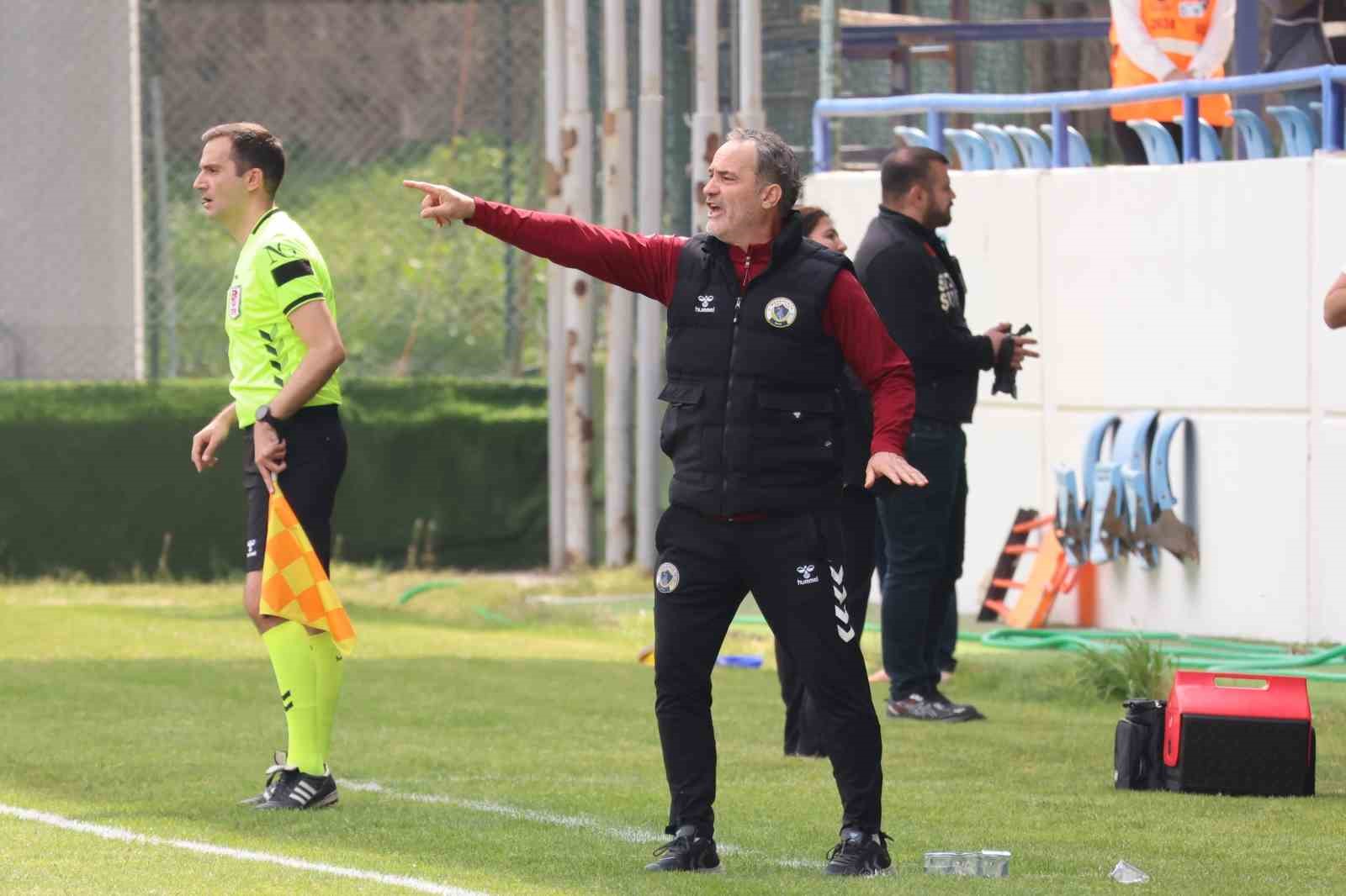TFF 2. Lig: Menemen FK: 1 - Mardin 1969 Spor: 3
