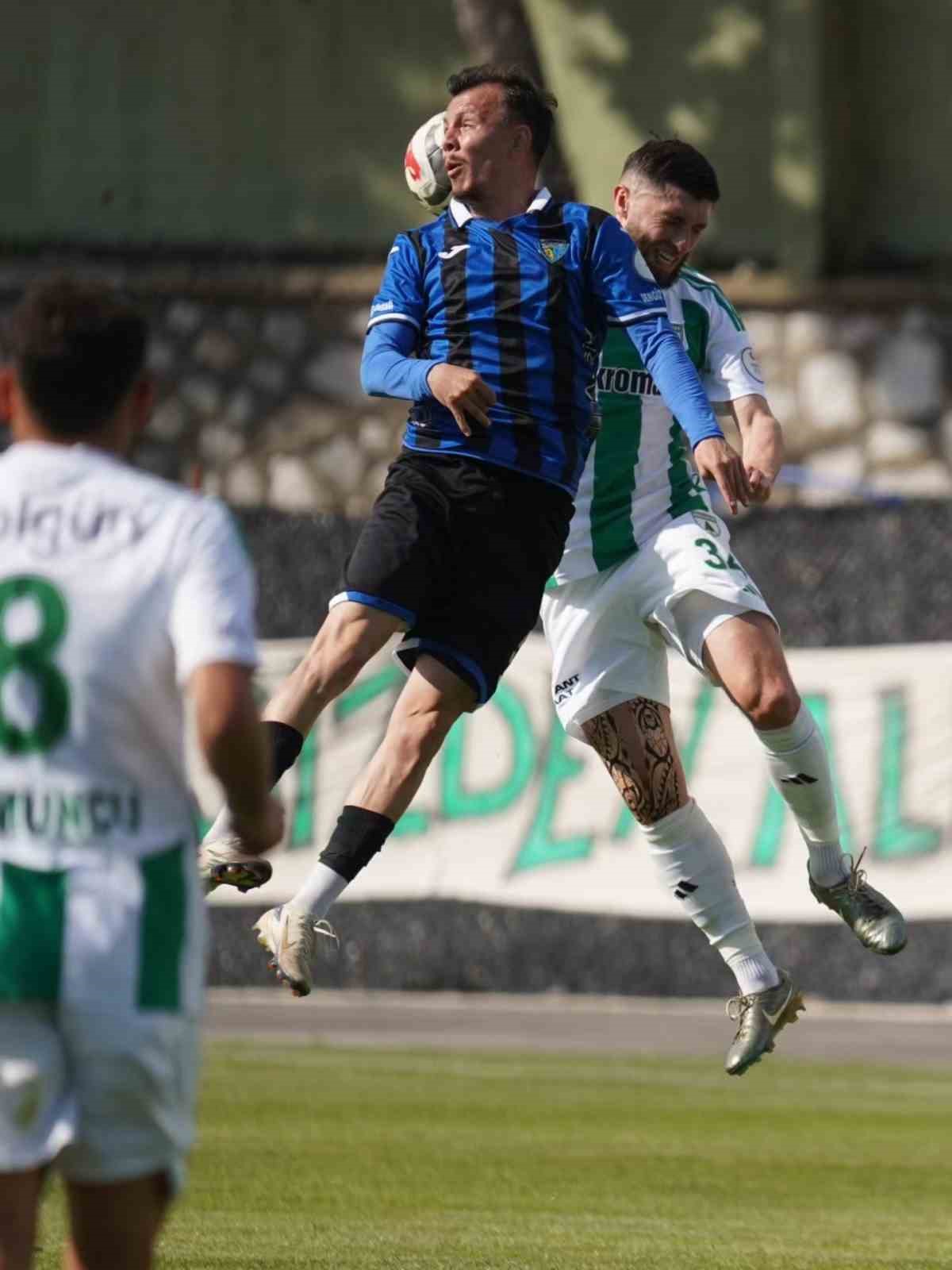 TFF 2. Lig: Muğlaspor: 0 - Karacabey Belediyespor: 3
