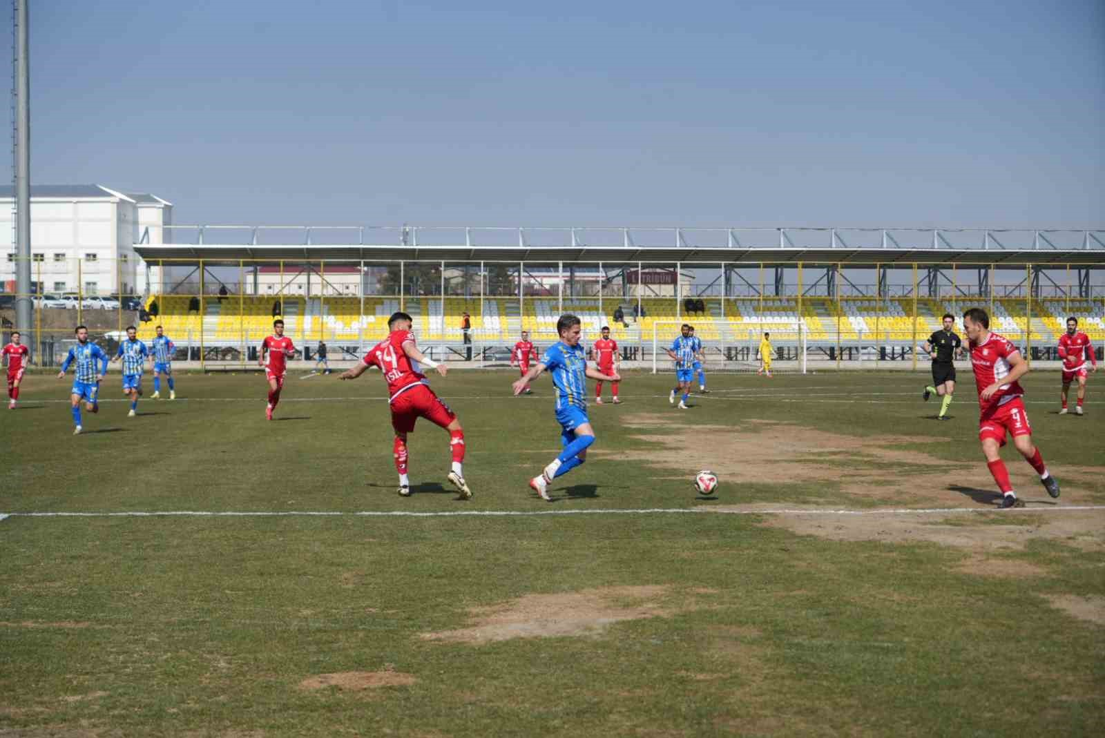 TFF 2. Lig: Muş Spor Kulübü: 1 - 68 Aksaray Belediyespor: 1
TFF 2. Lig: Muş Spor Kulübü: 1 - 68 Aksaray Belediyespor: 1