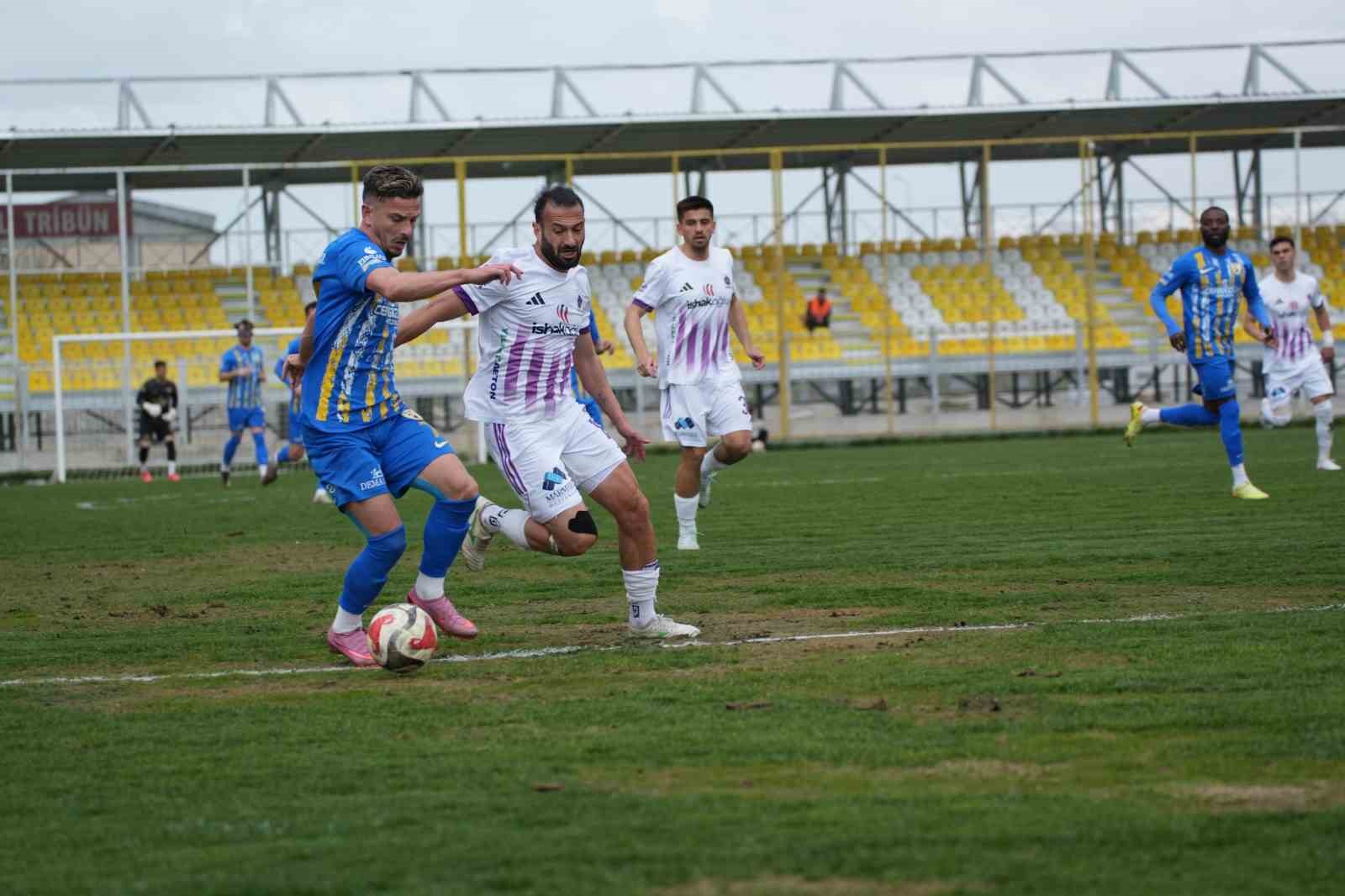 TFF 2. Lig: Muş Spor Kulübü: 3 - Gebze Spor Kulübü: 1
TFF 2. Lig: Muş Spor Kulübü: 3 - Gebze Spor Kulübü: 1