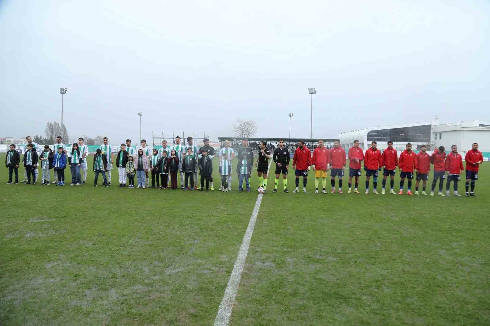 TFF 3. Lig: 12 Bingölspor: 1 - Silifke Belediye Spor: 1
