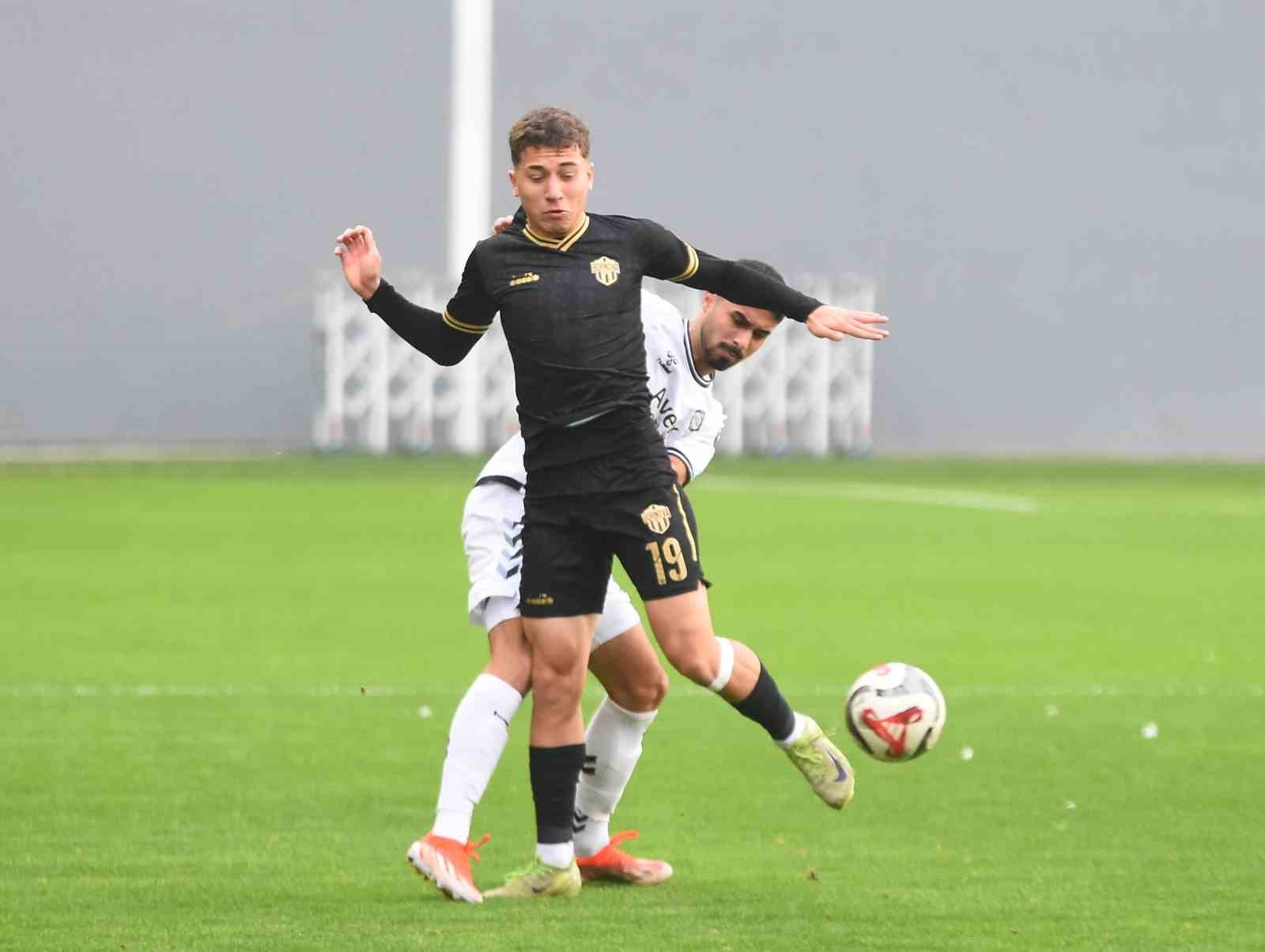 TFF 3. Lig: Altay: 3 - Bornova 1877: 0
