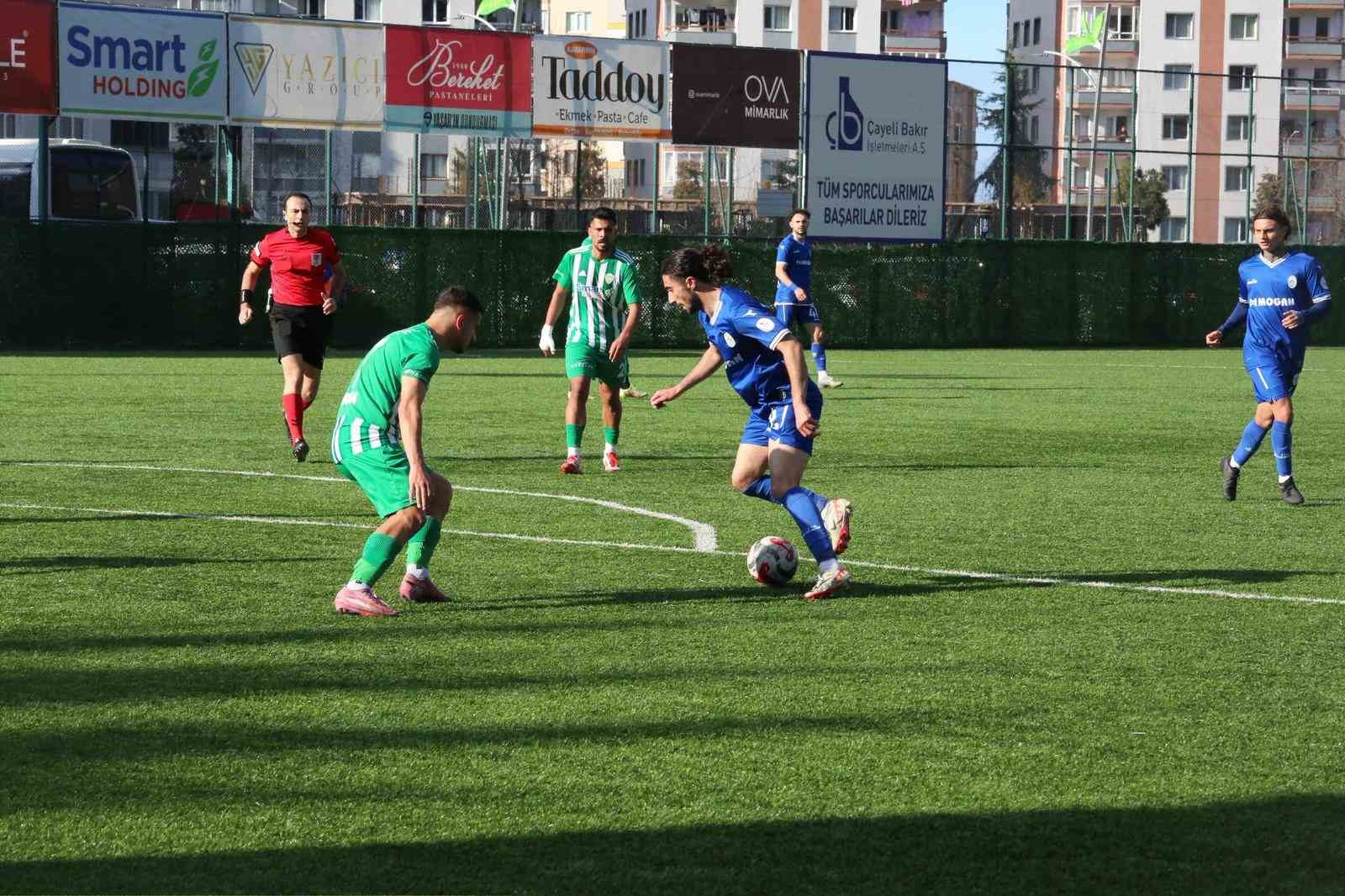 TFF 3. Lig: Çayelispor: 0 - Pazarspor: 1
