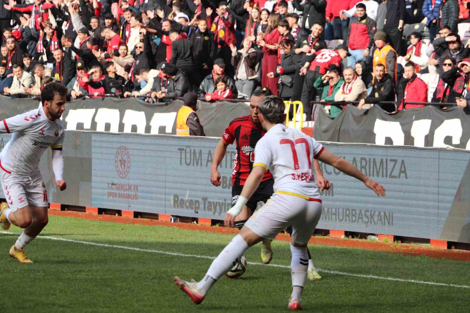 TFF 3. Lig Eskişehirspor: 2 - Tire 2021: 0

