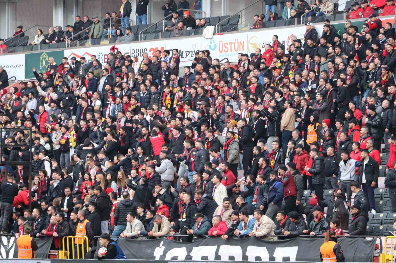 TFF 3. Lig Eskişehirspor: 2 - Tire 2021: 0
