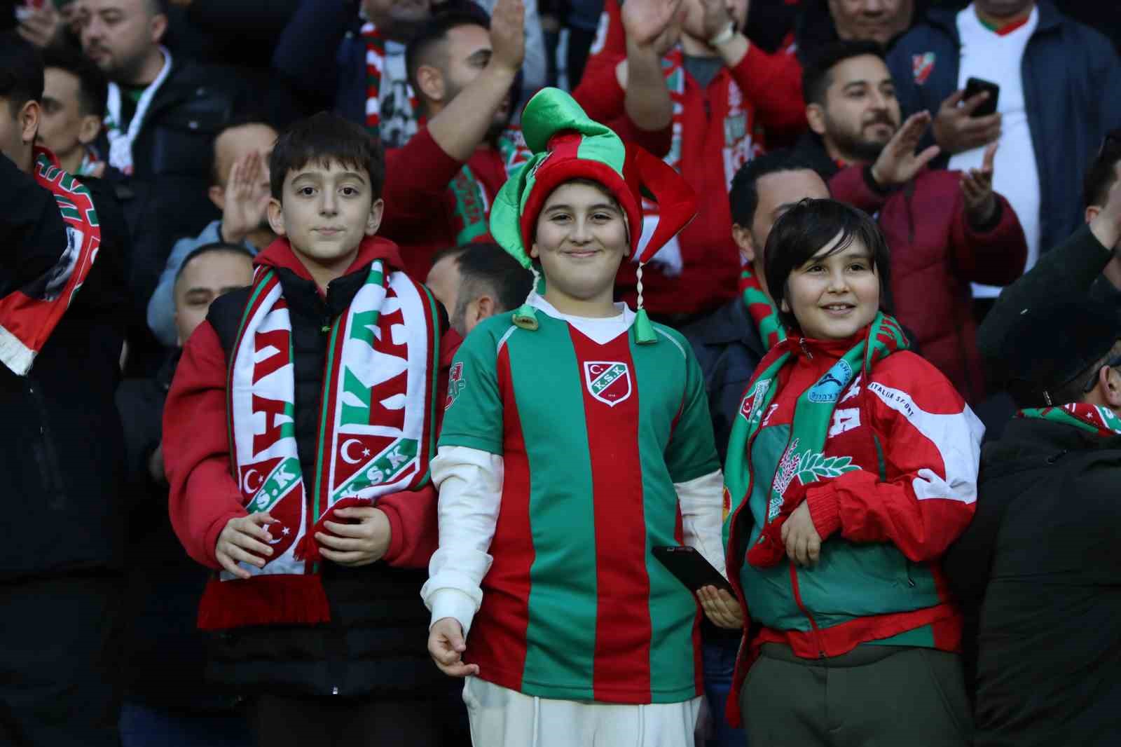 TFF 3. Lig: Karşıyaka: 0 - Eskişehirspor: 0
