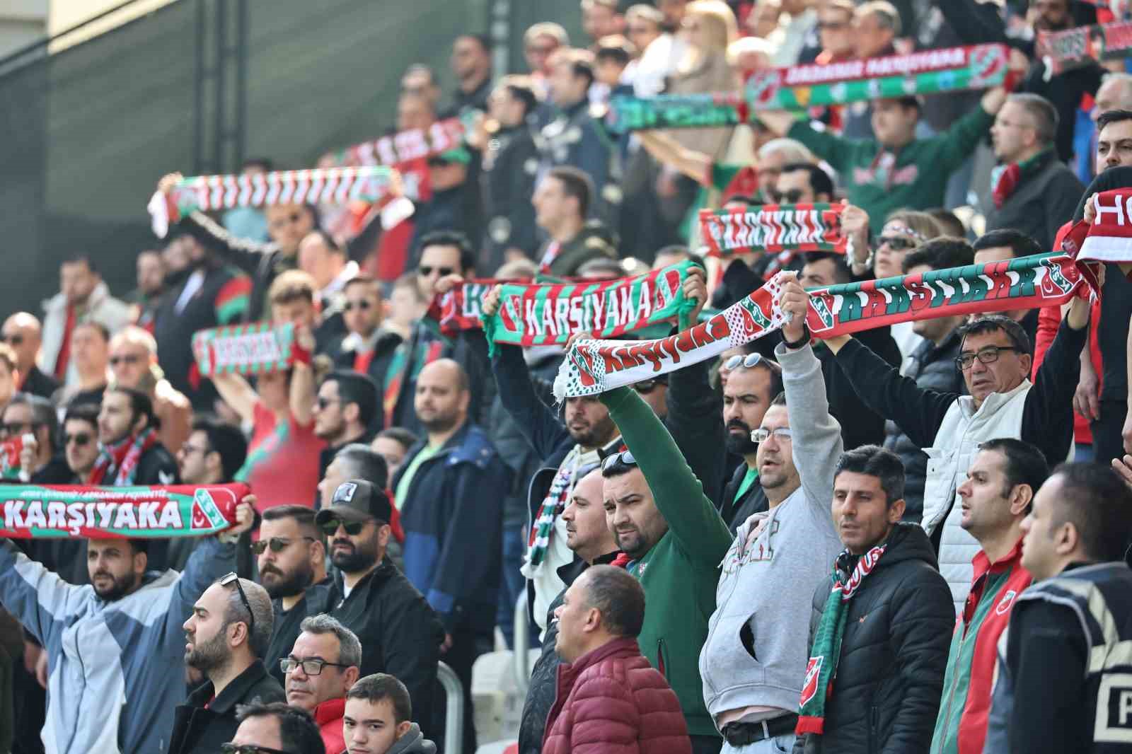 TFF 3. Lig: Karşıyaka: 2 - Ayvalıkgücü Belediyespor: 0
