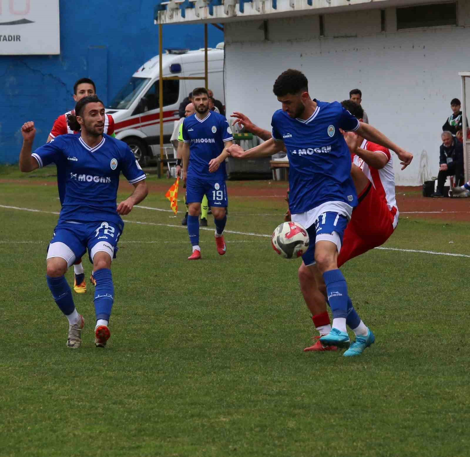TFF 3. Lig: Pazarspor: 0 - Sebat Gençlikspor: 0
