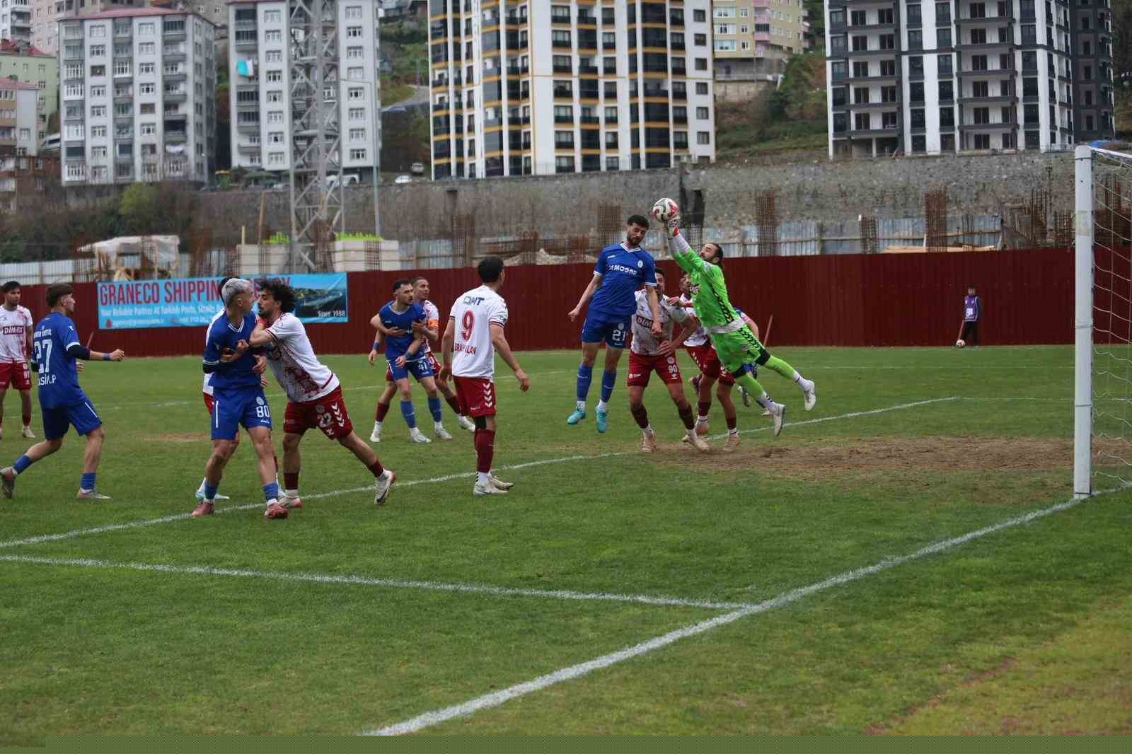 TFF 3. Lig: Pazarspor:0 - Tokat Belediyespor:0
TFF 3. Lig: Pazarspor:0 - Tokat Belediyespor:0