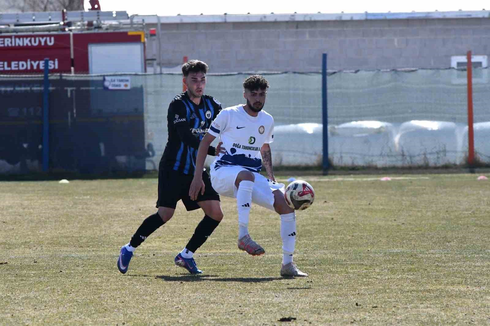 TFF 3. Lig: Suvermez Kapadokyaspor: 2-Erciyes 38 FK: 2
